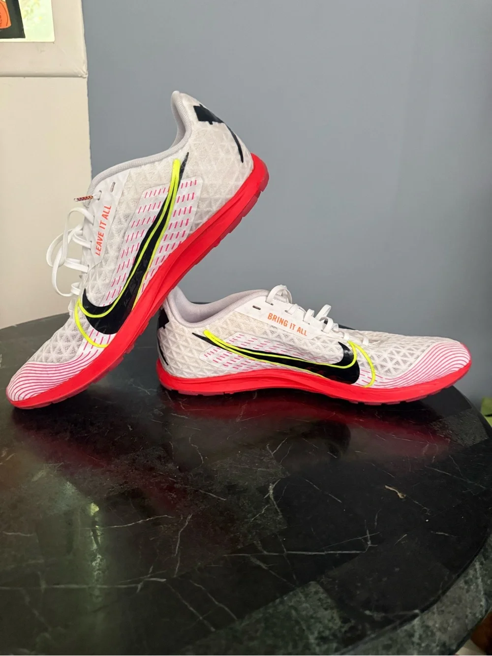 Nike Men Low Top Lace Up Athletic Sneaker White/Red/Black/Yellow Geometric